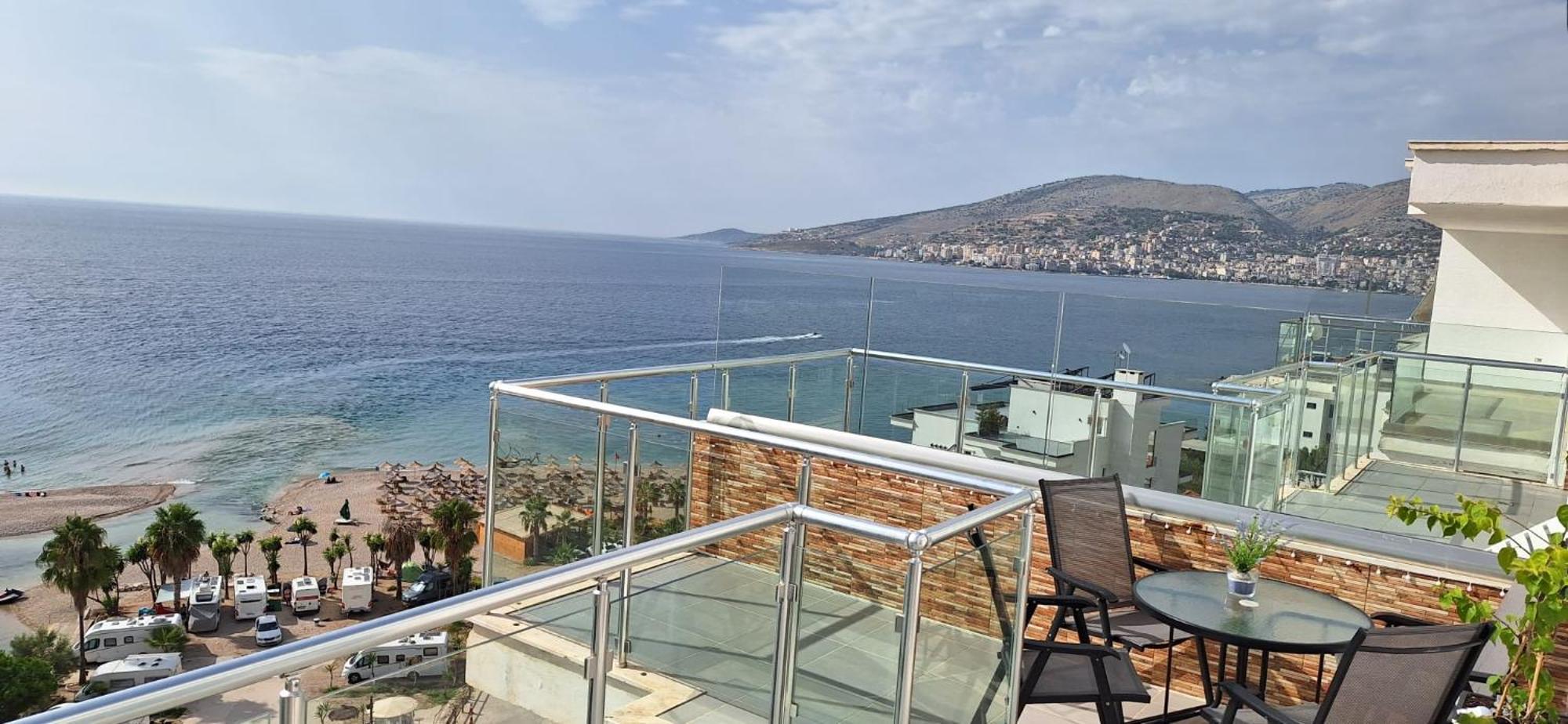 Апартаменти Sadet'S Penthouse Saranda Екстер'єр фото