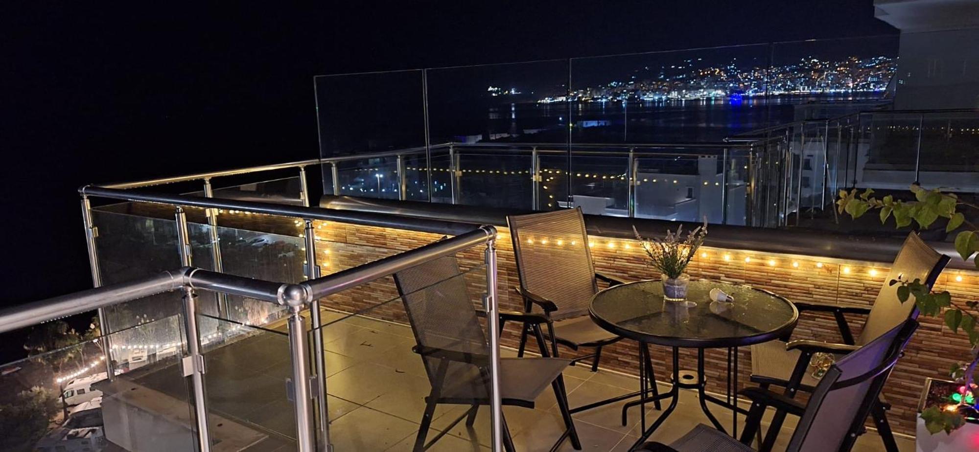 Апартаменти Sadet'S Penthouse Saranda Екстер'єр фото