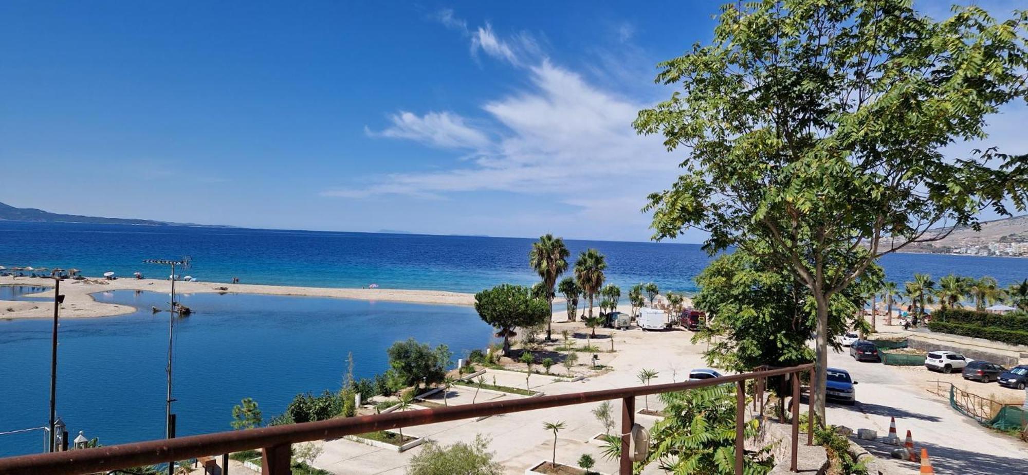 Апартаменти Sadet'S Penthouse Saranda Екстер'єр фото