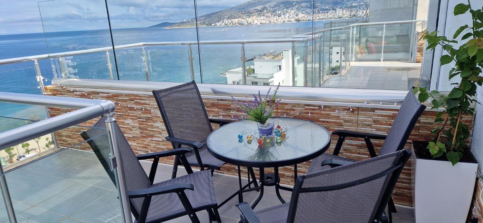 Апартаменти Sadet'S Penthouse Saranda Екстер'єр фото