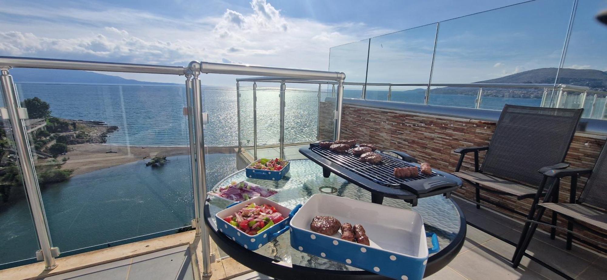 Апартаменти Sadet'S Penthouse Saranda Екстер'єр фото